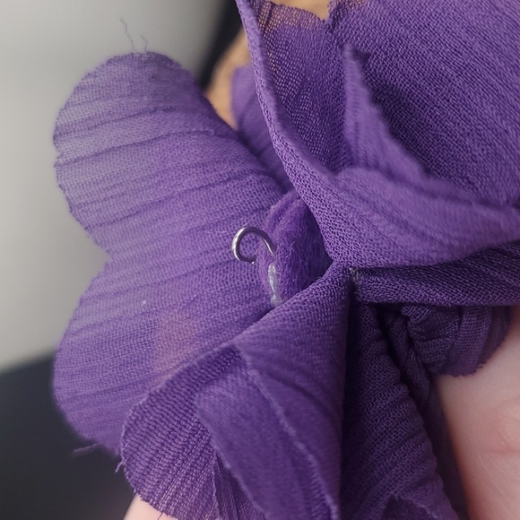 Purple‎ flower chiffon tassel pendant - Picture 2 of 2